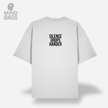 SILENCE DROPS OVERSIZE TEE WHITE